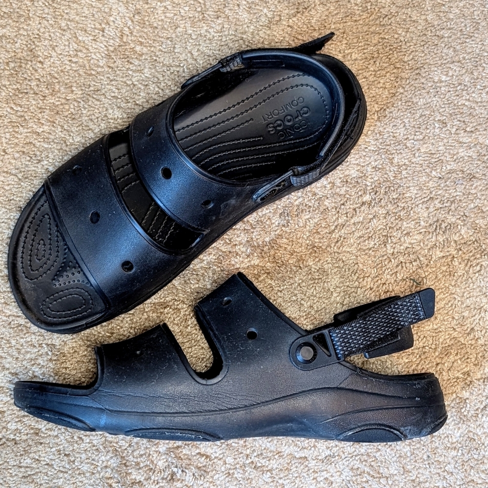 Men's Black Crocs Sandals With Strap Size 14